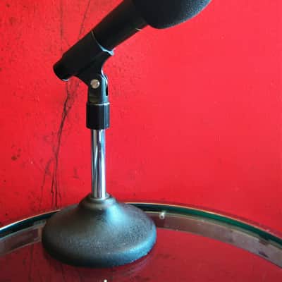 AKG D8000S Dynamic cardioid microphone Low Z w accessories # 1 image 1