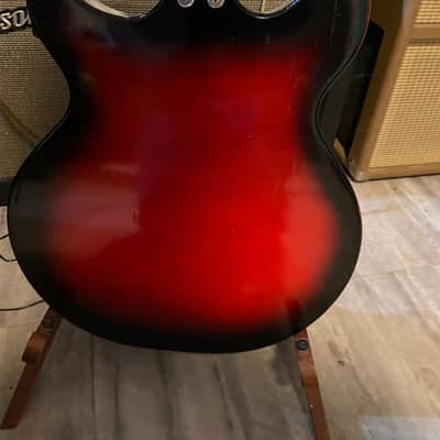 1968 Silverton Model 319 (14539) Semi-Hollow Body - Sunburst image 5