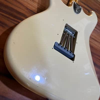 Fender St72 1985 Scalloped - Cream White image 12
