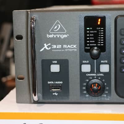 Behringer X32 Rack 40-Input 25-Bus Rackmount Digital Mixer 2014 - Present Standard Bild 2