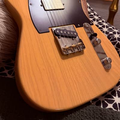 Tom Anderson Guitarworks T Icon - Translucent Butterscotch with hardshell case image 1