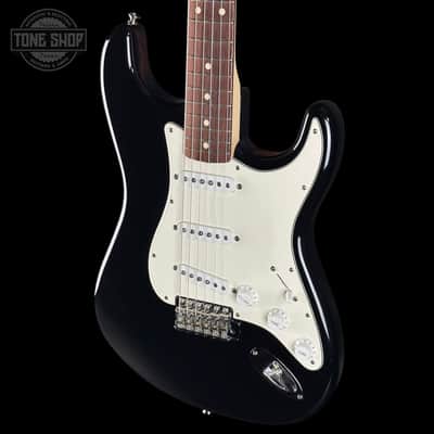Used 2010 Fender Custom Shop 1960 Stratocaster NOS Black Matching Headstock w/case TSU24732 image 5
