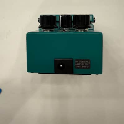 Boss Roland TR-2 Tremolo Guitar Effect Pedal + Original Box image 6
