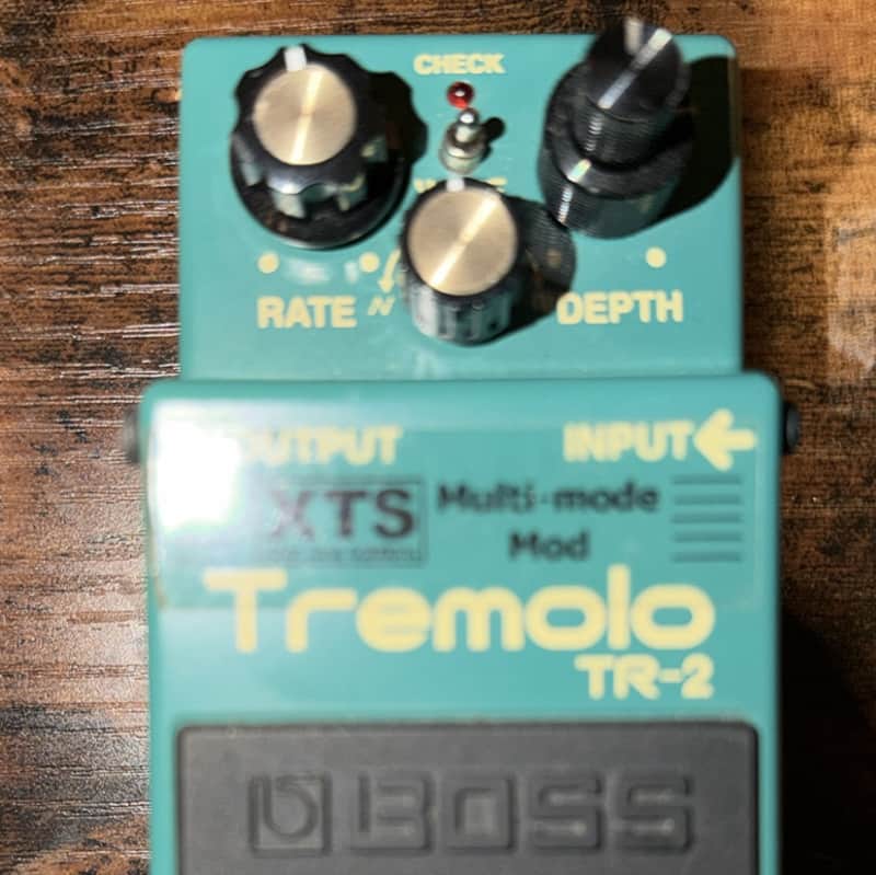 Boss TR-2
