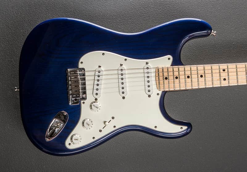 Fender Custom Shop Used Custom Classic Strat '00 image 1