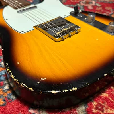 Fender Custom Shop ’60s Duo Tone LTD Abigail Ybarra pickups Relic Telecaster 2012 Sunburst image 7