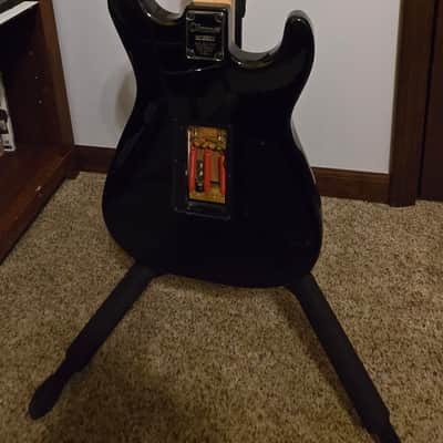 Charvel Pro-Mod San Dimas Style 1 HH FR M Left-Handed 2017 - 2018 - Gloss Black image 6