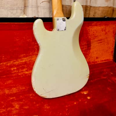 Fender Precision Bass 1966 - Sonic Blue image 9