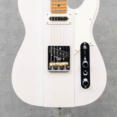 Reverend Signature Series Greg Koch Gristlemaster Trans White image 1