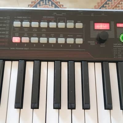 Korg R3 - Vintage Synthesizer/Vocoder image 4