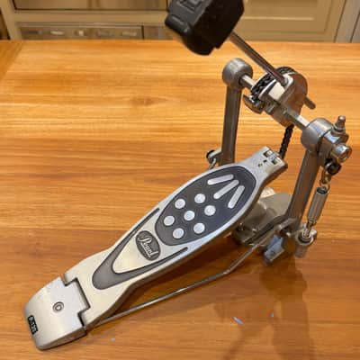 Pearl Single-Chain Ultra Portable Kick Drum Pedal image 3