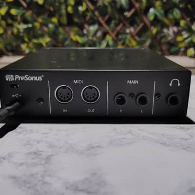 PreSonus Revelator iO24 USB‑C Audio Interface – Studio Quality – Excellent Condition imagen 6