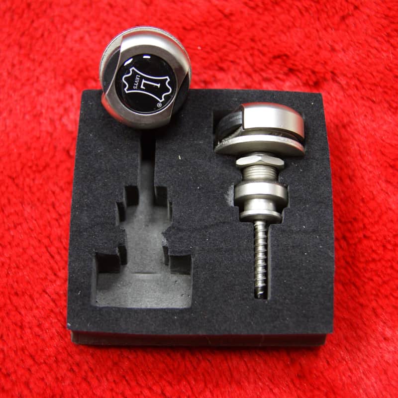 Levy’s Levys lockable strap buttons Nickel