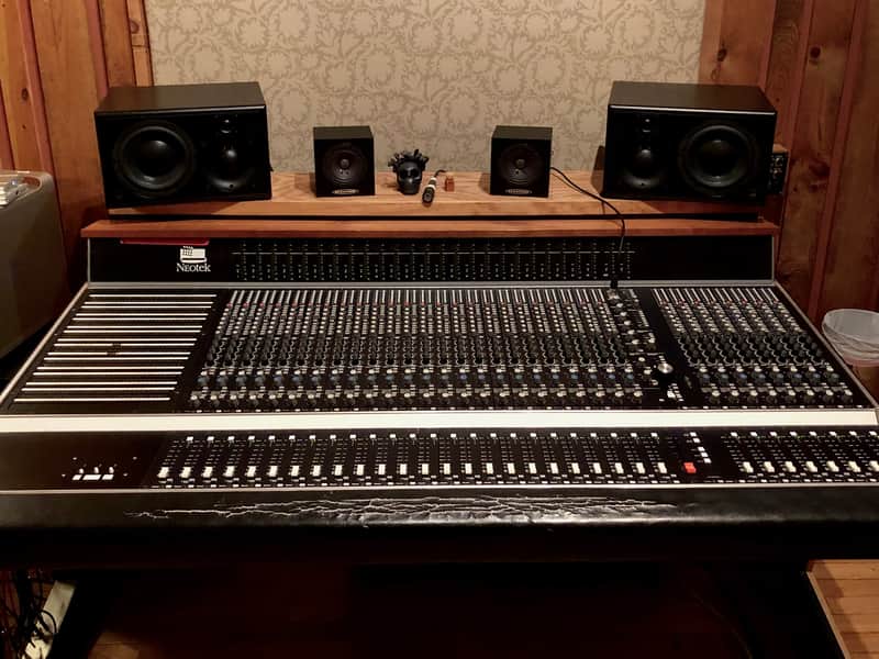 Neotek Elan II 2004 Black (Purple Audio) image 1