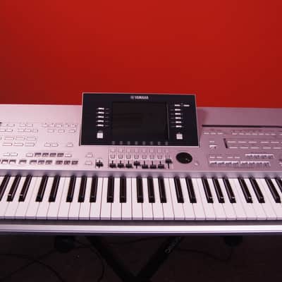 Yamaha Tyros 4 XL (used) image 1