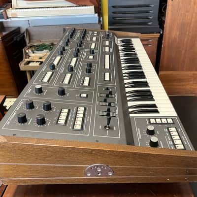 Elka Synthex image 8