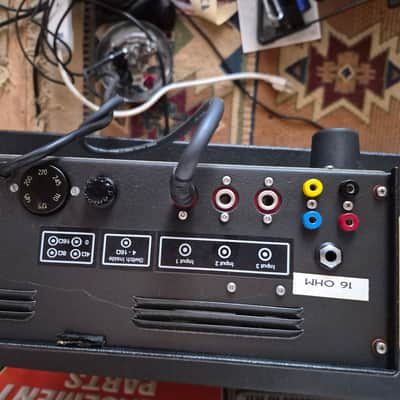 Hofner amplifier image 2
