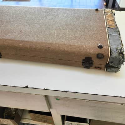 Vintage 1960 Fender Jazzmaster Case - Brown Tolex w/ Gold/Yellow Interior image 8