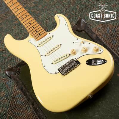 1994 Fender Yngwie Malmsteen Stratocaster ST72-140YM Premium series made in Japan MIJ w/case image 6