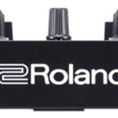Roland DJ-202 Professional DJ Controller image 3