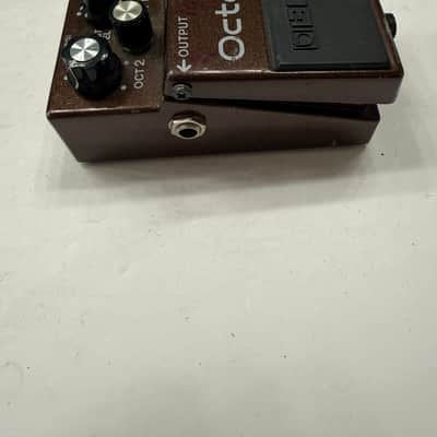 Boss Roland OC-2 Octave Analog Octaver Vintage Guitar Effect Pedal image 3