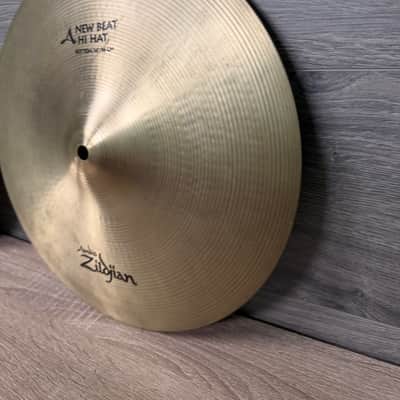 Zildjian Avedis Zildjian New Beat Hi-hats - 14 inches Cymbal Pair #3186 image 9