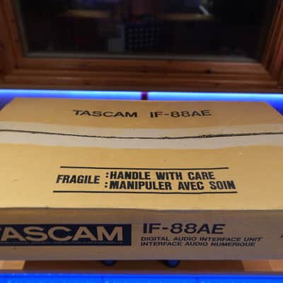 Tascam IF-88 AE- AES/EBU to TDIF converter image 15