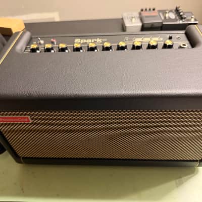 Positive Grid Spark 40 40-Watt 2x4" Modeling Guitar Combo 2020 - Present - Black imagen 5