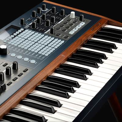 Arturia PolyBrute Noir 61-Key Synthesizer - Black image 5