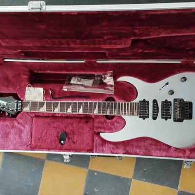 Ibanez RG2570E-VSL Prestige 2005 - 2007 - Vital Silver image 11