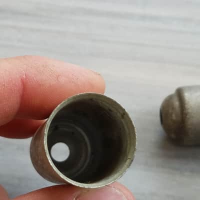 Unknown Pair (2) Tube Shields 6AU6 7-pin Snap-on S20-03 Vintage Vacuum 1950s-1960s image 5