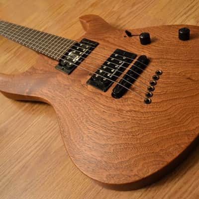 Mayones Setius - Natural image 2