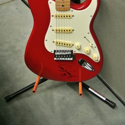 Squier Stratocaster (Gary Hoey Signature) 1995 Red image 3