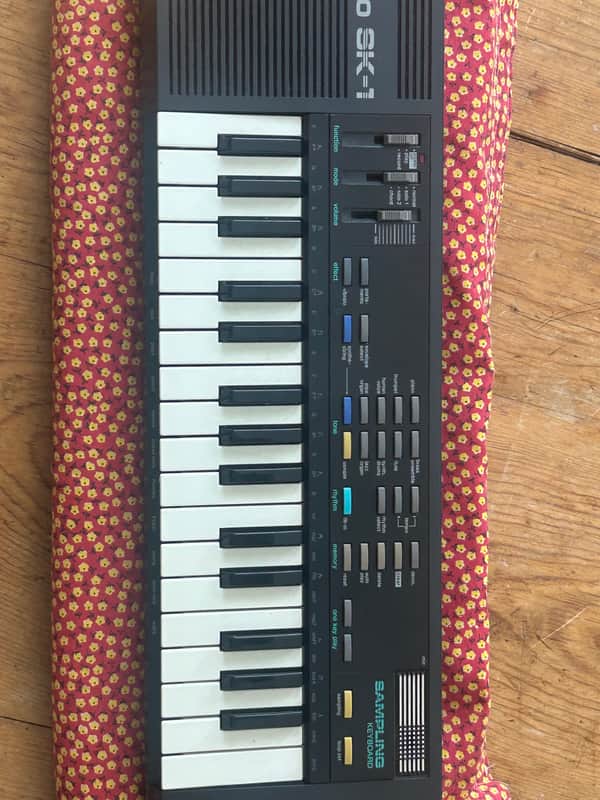 Casio SK-1 32-Key Sampling Keyboard 1986 - Black image 1