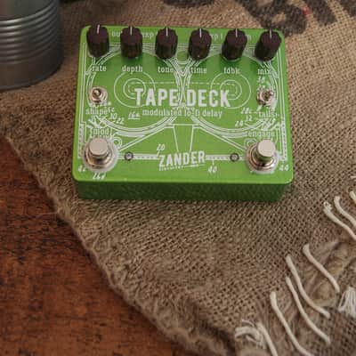 Zander Circuitry Tape Deck Lo-Fi Modulated Delay Guitar Effects Pedal Tape Delay Echo image 3