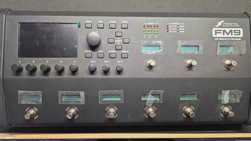 Fractal Audio FM9 Turbo Amp Modeler / FX Processor 2021 - 2023 - Black image 1