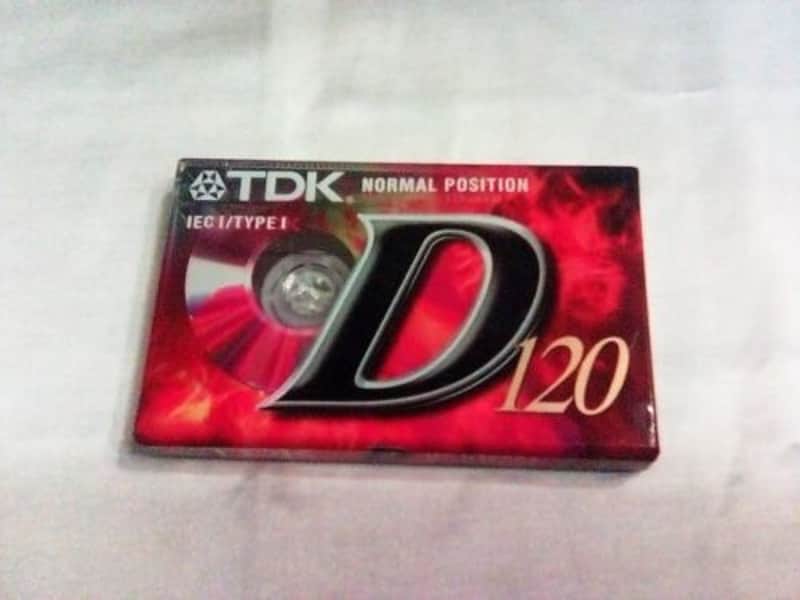 TDK Cassetta Audio.TDK=D-120EB.Nuova. Posizione Normale image 1