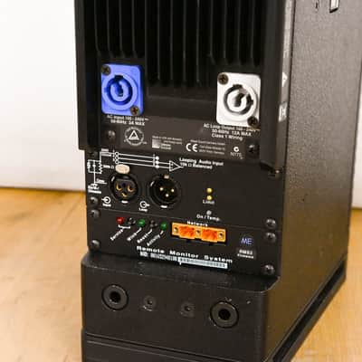 Meyer Sound M1D Ultra-Compact Curvilinear Array Loudspeaker CG013CD image 7