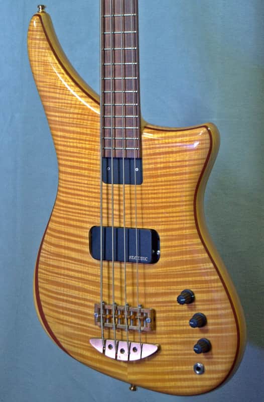 Alembic Epic 4 2004 Maple Flame top image 1