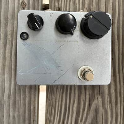 JHS Klon Replica 2008 - 2012 - Silver grey electric guitar pedal image 2