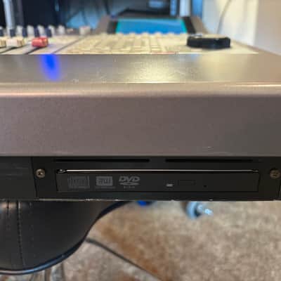 Roland VS-2480DVD 12oGB SSD, 2x VS8F-2 effects cards - VS 2480 DVD CD image 3