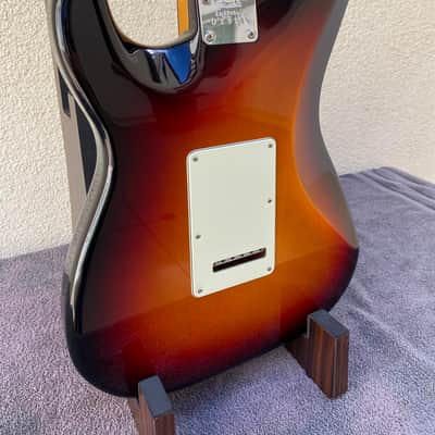 Fender Ultra Stratocaster 2021 - Ultraburst image 15