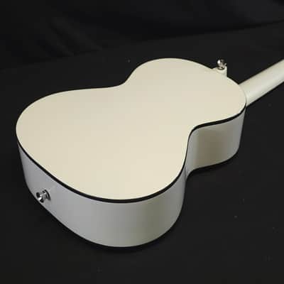 Lanikai Julia Michaels White Pearl Tenor Signature Ukulele w/i ag image 14