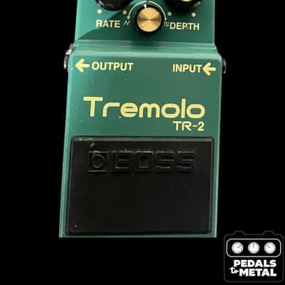 Boss TR-2 Tremolo (Silver Label) 1997 - Present - Green - X17645 image 2