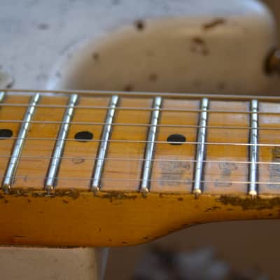 American Fender Stratocaster Nitro Faded White Heavy Relic Custom Shop Fat 50's Pickups image 8