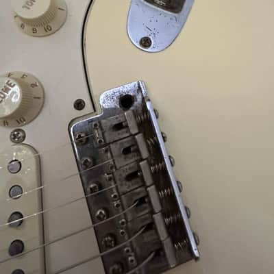 Fender Stratocaster AVRI70 with DiMarzio pickups image 3