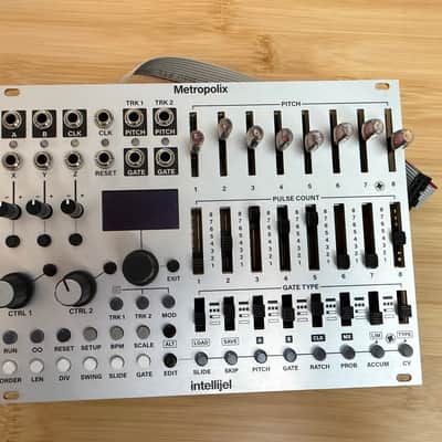 Intellijel Metropolix Performance Sequencer Eurorack Synth Module 2021 - Present - White image 1