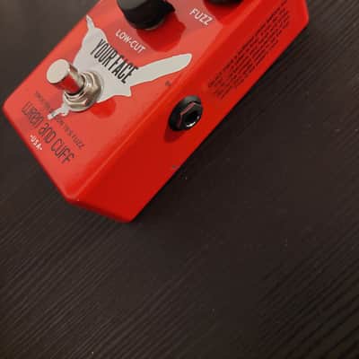 Wren and Cuff Your Face Smooth Silicon 70's Fuzz 2010s - Red image 4