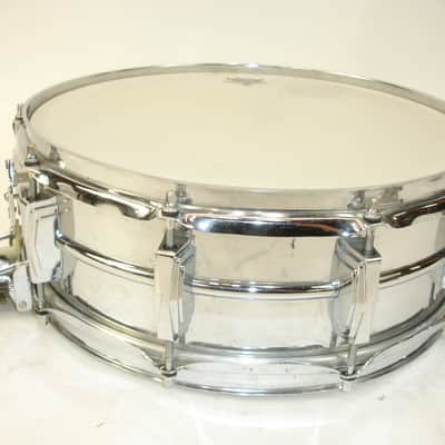 Vintage Ludwig 410 Super-Sensitive Chrome 14"x5" Snare Drum image 3
