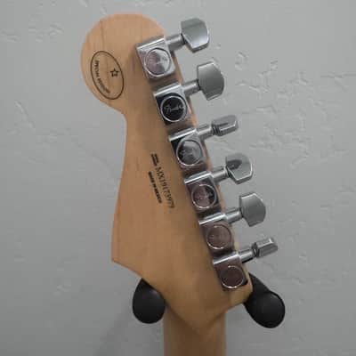 Fender Player Stratocaster HSS Plus Top with Maple Fretboard 2019 - 2021 - Blue Burst image 7